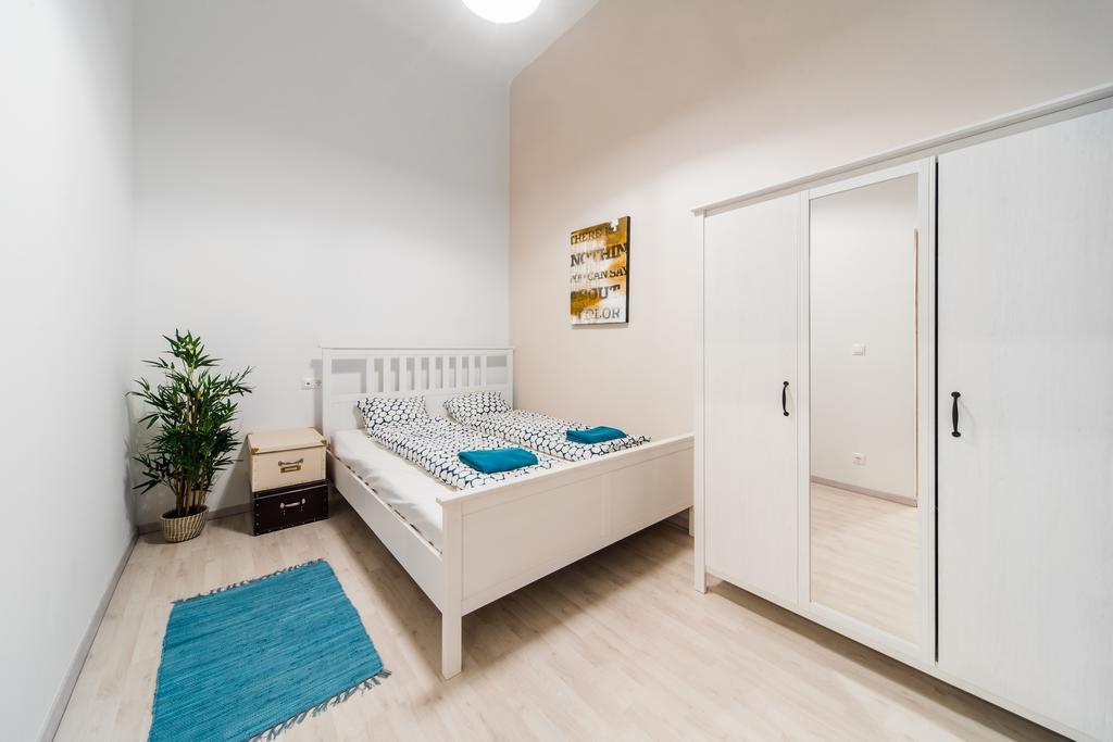 Astoria Airconed Apartments Budapest Luaran gambar