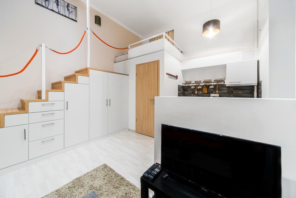 Astoria Airconed Apartments Budapest Luaran gambar